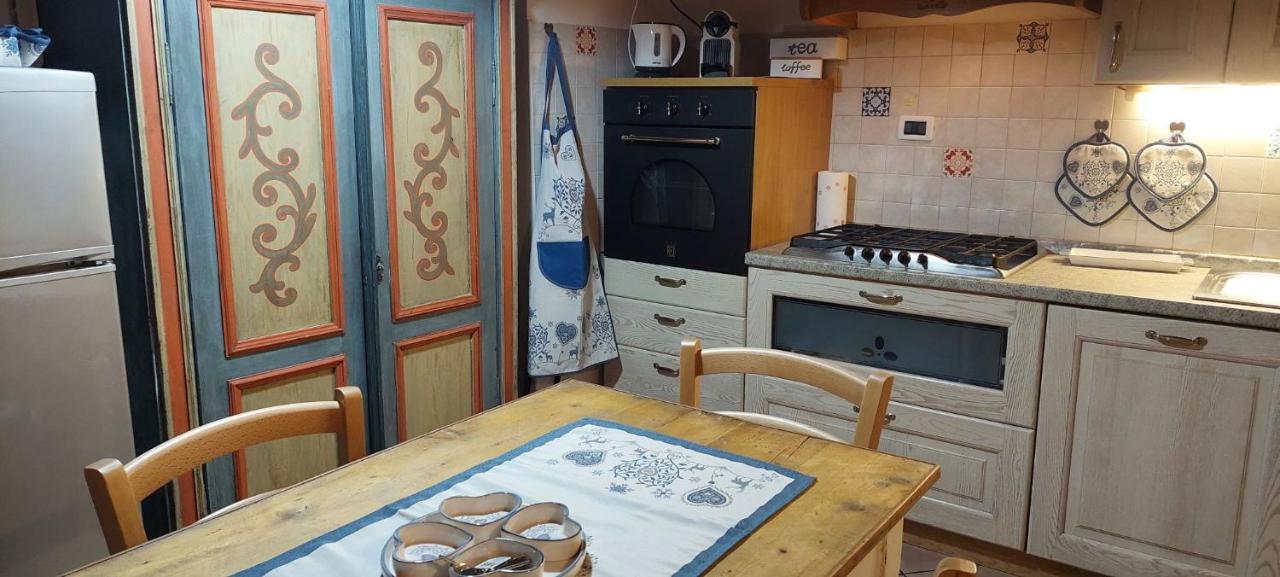 Loft Della Perpetua Di Casa Bernardi, Fuga Romantica Petfriendly 몬타냐가 외부 사진