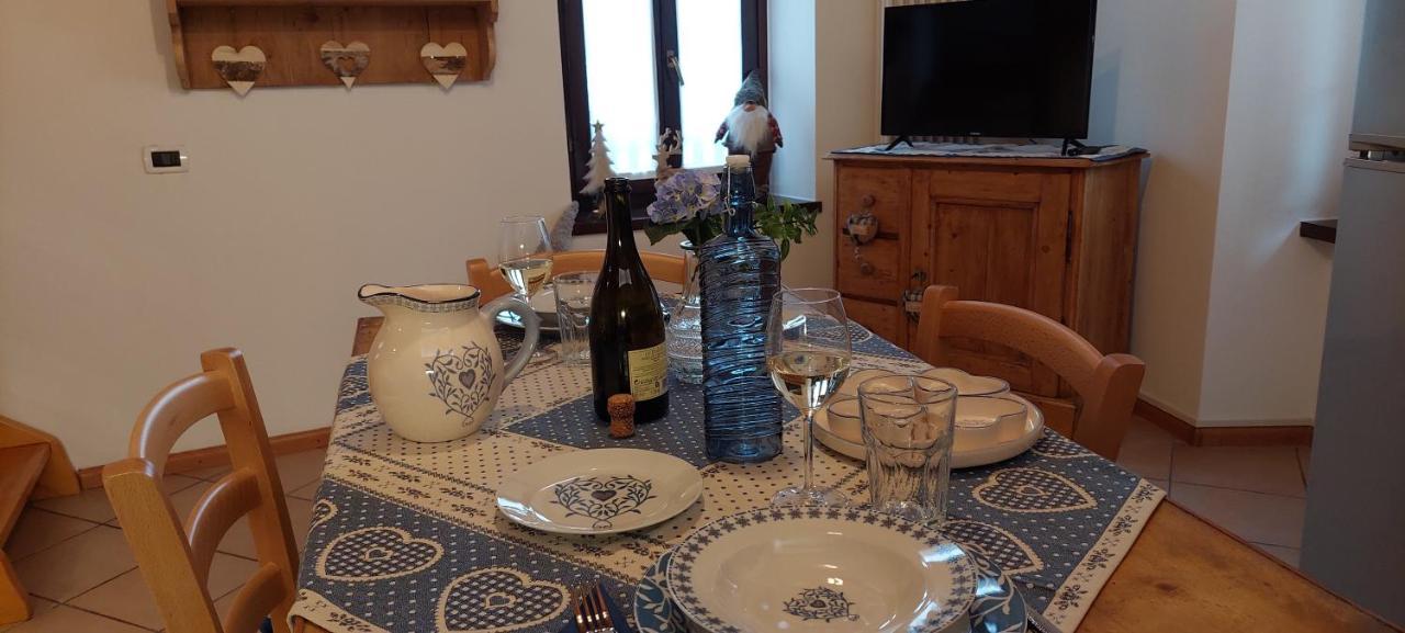 Loft Della Perpetua Di Casa Bernardi, Fuga Romantica Petfriendly 몬타냐가 외부 사진