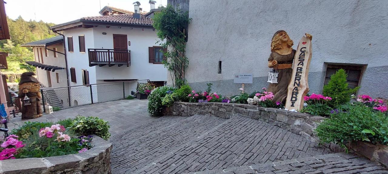 Loft Della Perpetua Di Casa Bernardi, Fuga Romantica Petfriendly 몬타냐가 외부 사진